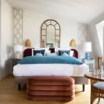 Hotel Le Lavoisier & Parijs
