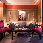 Le Lavoisier & Hotel