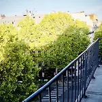 Hotel Le Lavoisier &