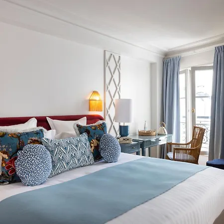 Le Lavoisier & Otel 4*