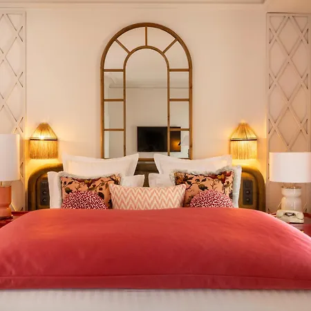 Le Lavoisier & Hotell Paris