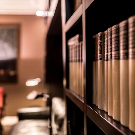 Hotell Le Lavoisier & Paris