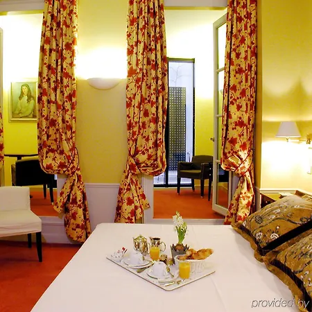 Le Lavoisier Paris