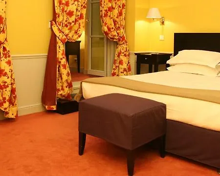 Le Lavoisier Hotel 4*