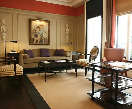 Le Lavoisier & 4* Paris
