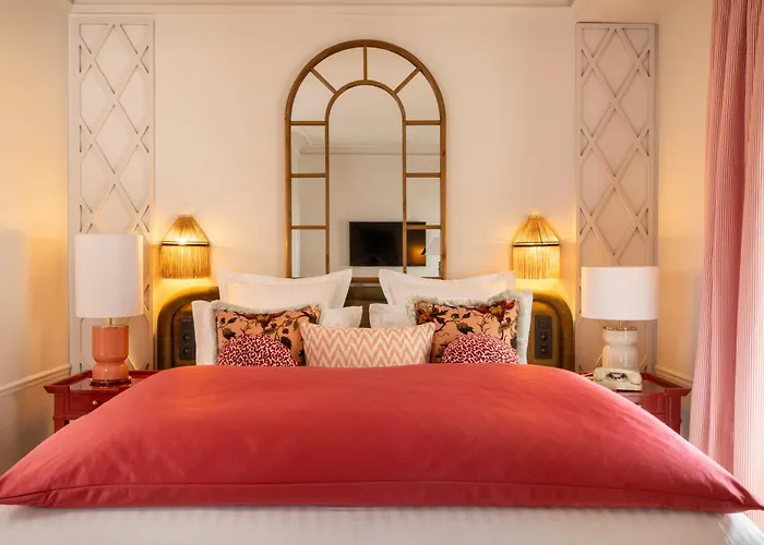 Le Lavoisier & Otel Paris