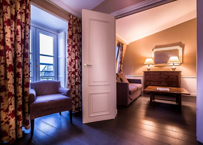 Le Lavoisier & Paris