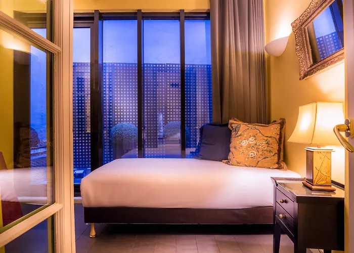 Otel Le Lavoisier & 4*