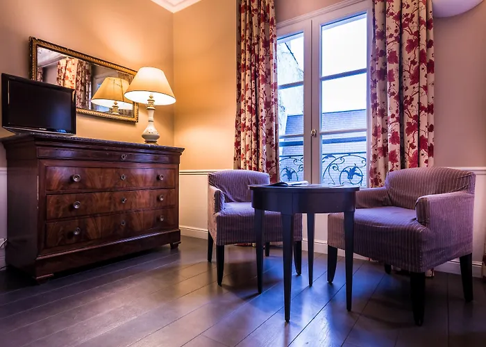 Otel Le Lavoisier & Paris