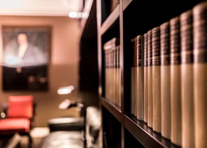 Otel Le Lavoisier & Paris