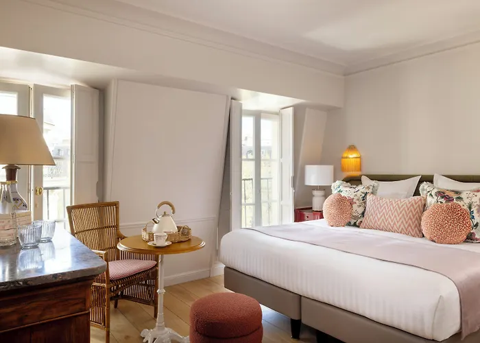 Le Lavoisier & Paris