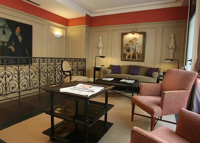 Le Lavoisier & Otel 4*