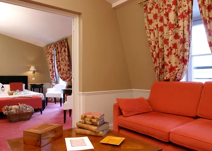 Le Lavoisier & 4* Paris