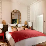 Отель Le Lavoisier & 4*