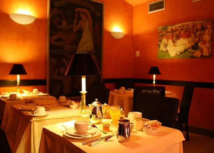 Le Lavoisier & Hotel Paříž